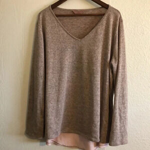 Pretty pink top Free with bundle!